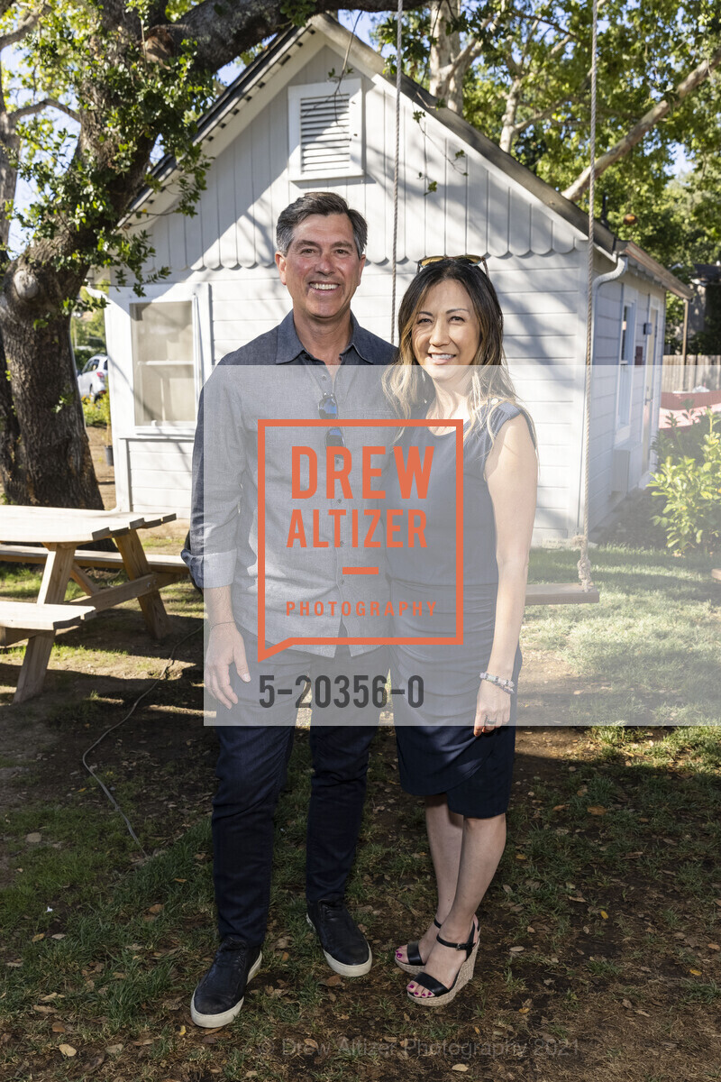 Rob Kline, Maki Bara, Dr. Wilkinson’s Resort – Redesign Grand Opening 2021, Dr. Wilkonson's Resort. 1507 Lincoln Ave, June 22nd, 2021, Photo #5-20356-0 Rob Kline, Maki Bara, Photo #5-20356-0