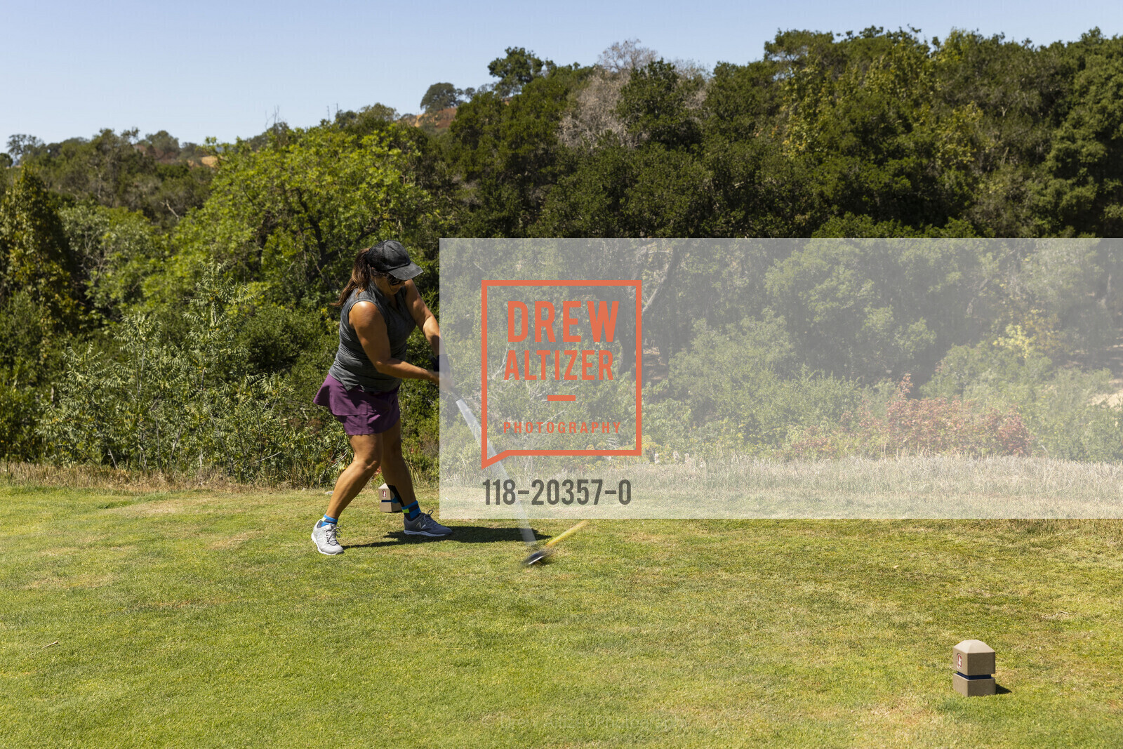 Michelle Becker at Inside Anne's Closet First Annual Golf Tournament at