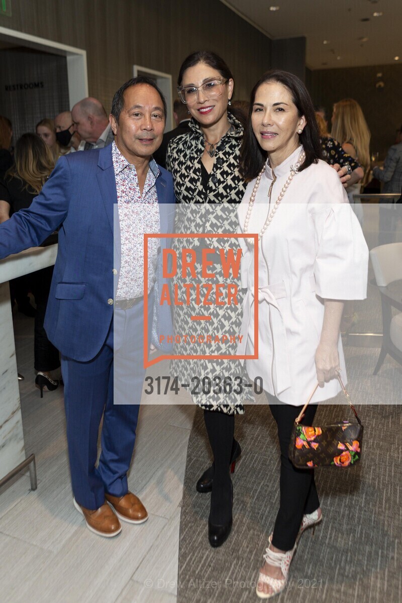 Ray Manzano, Michelle Pender, Barbara Lee SyCip, Neiman Marcus hosts Haute Living Launch Cocktail Party 2021, Neiman Marcus. 150 Stockton St, July 13th, 2021, Photo #3174-20363-0 Ray Manzano, Michelle Pender, Barbara Lee SyCip, Photo #3174-20363-0
