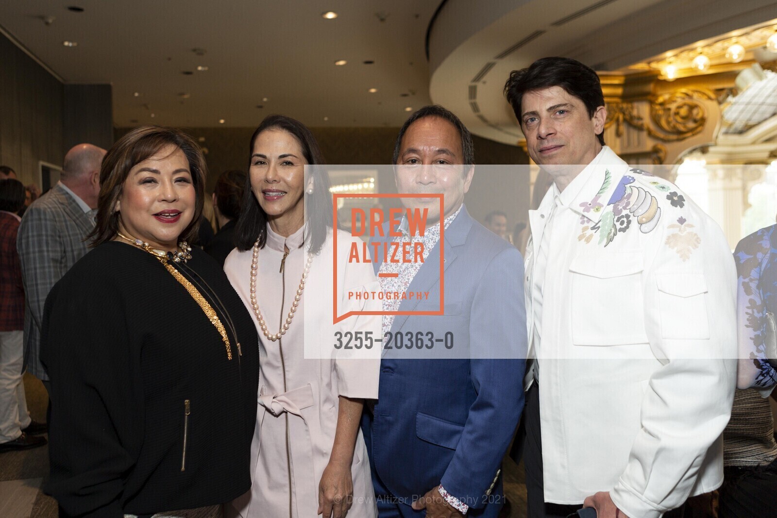 Mitzi Manzano, Barbara Lee SyCip, Ray Manzano, Aubrey Brewster, Neiman Marcus hosts Haute Living Launch Cocktail Party 2021, Neiman Marcus. 150 Stockton St, July 13th, 2021, Photo #3255-20363-0 Mitzi Manzano, Barbara Lee SyCip, Ray Manzano, Aubrey Brewster, Photo #3255-20363-0