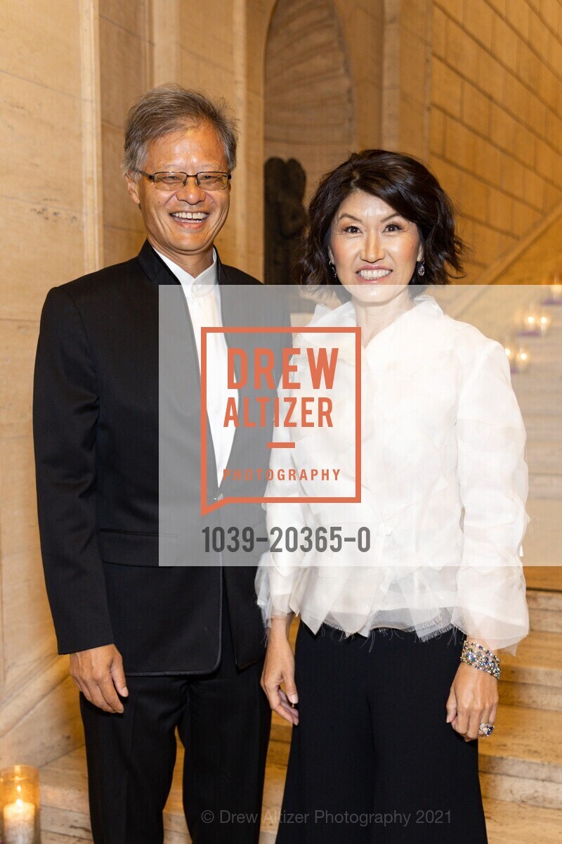 Jerry Yang, Akiko Yamazaki, Photo #1039-20365-0