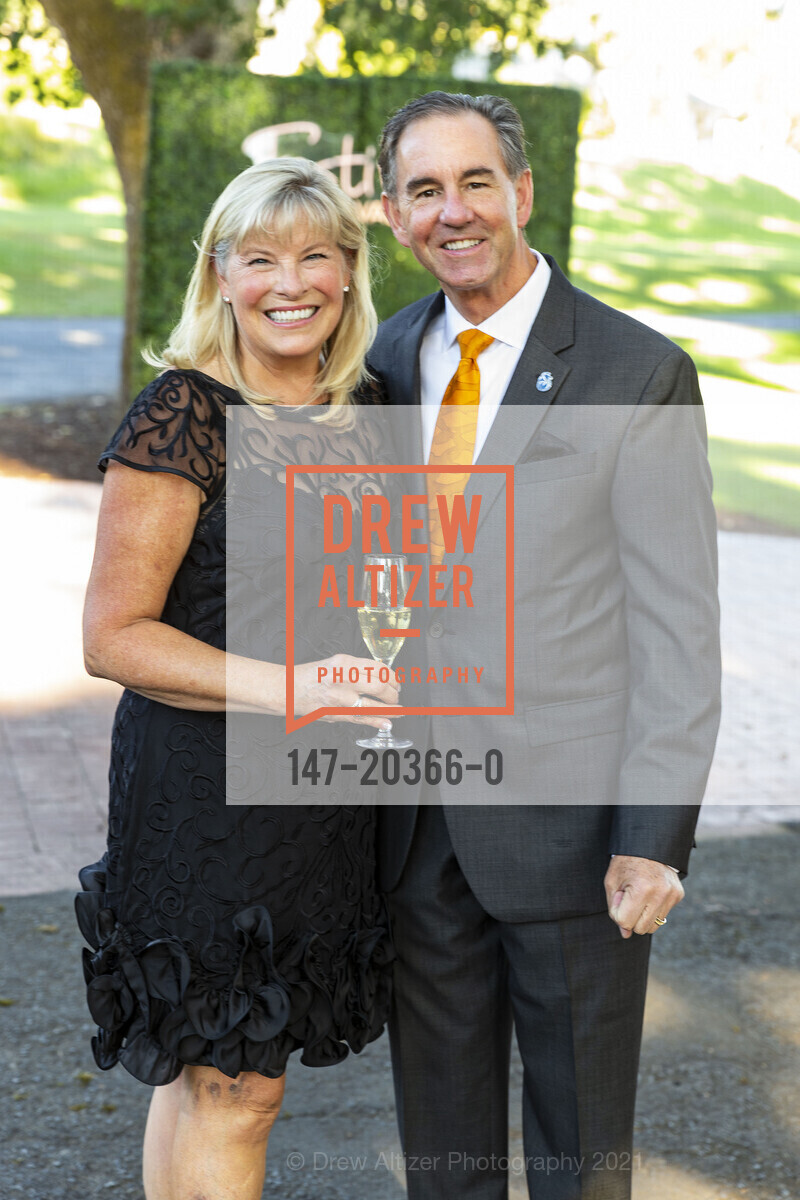 Deborah Evans, John Evans, Photo #147-20366-0