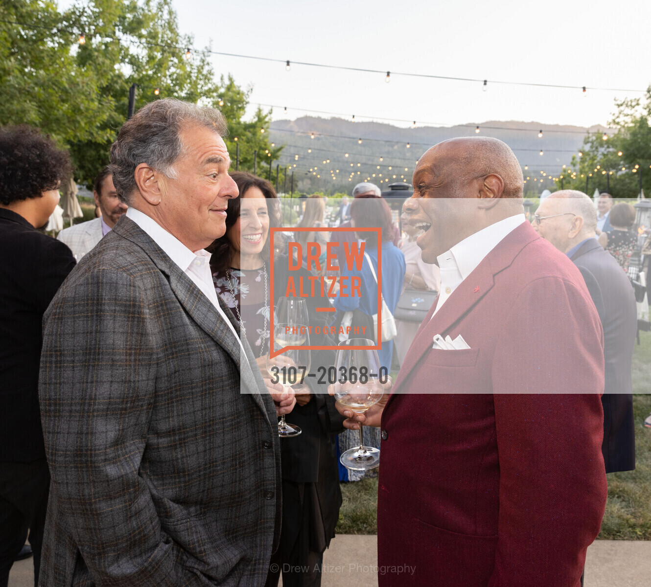 Rick Swig, Darian Swig, Willie Brown, Hall Winery Patron's Dinner at Festival Napa Valley 2021, Hall Winery. 401 Saint Helena Highway, Photo #3107-20368-0 Rick Swig, Darian Swig, Willie Brown, Photo #3107-20368-0