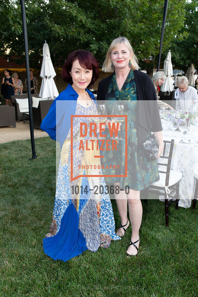 Yon Jorden, Kim Noltemy, Hall Winery Patron's Dinner at Festival Napa Valley 2021, Hall Winery. 401 Saint Helena Highway, Photo #1014-20368-0 Yon Jorden, Kim Noltemy, Photo #1014-20368-0