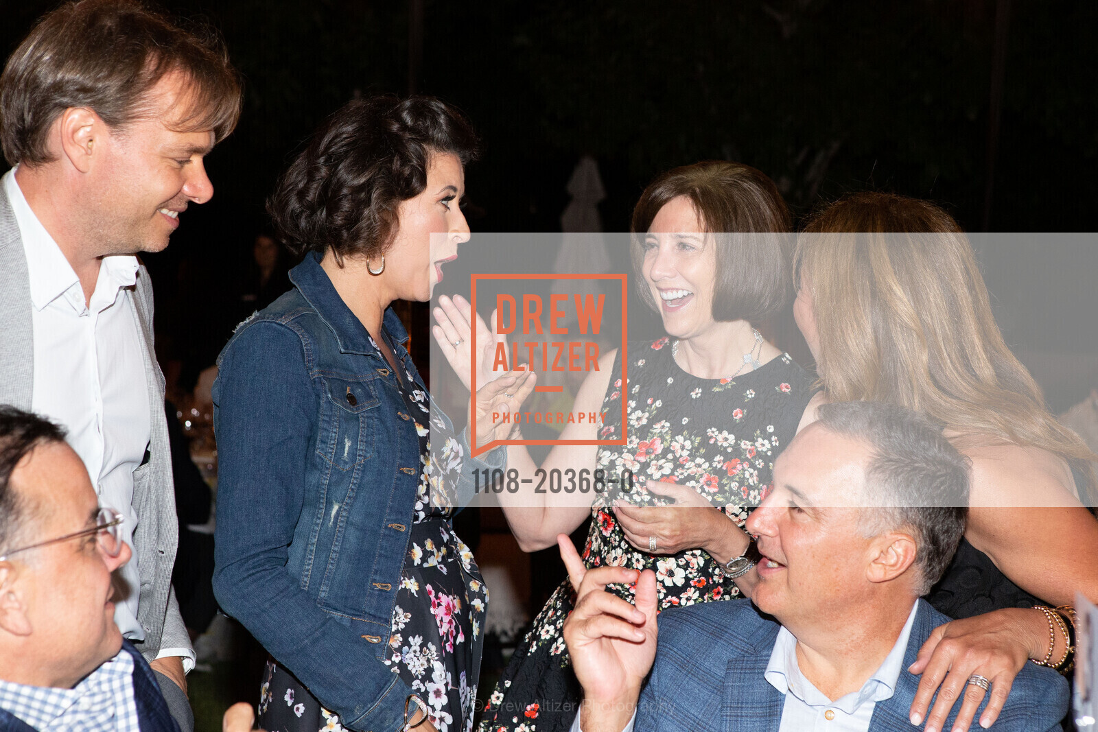 Steven Harris, Lisette Oropesa, Kellie Abreu, Lisa McCauley, Pat McCauley, Hall Winery Patron's Dinner at Festival Napa Valley 2021, Hall Winery. 401 Saint Helena Highway, Photo #1108-20368-0 Steven Harris, Lisette Oropesa, Kellie Abreu, Lisa McCauley, Pat McCauley, Photo #1108-20368-0