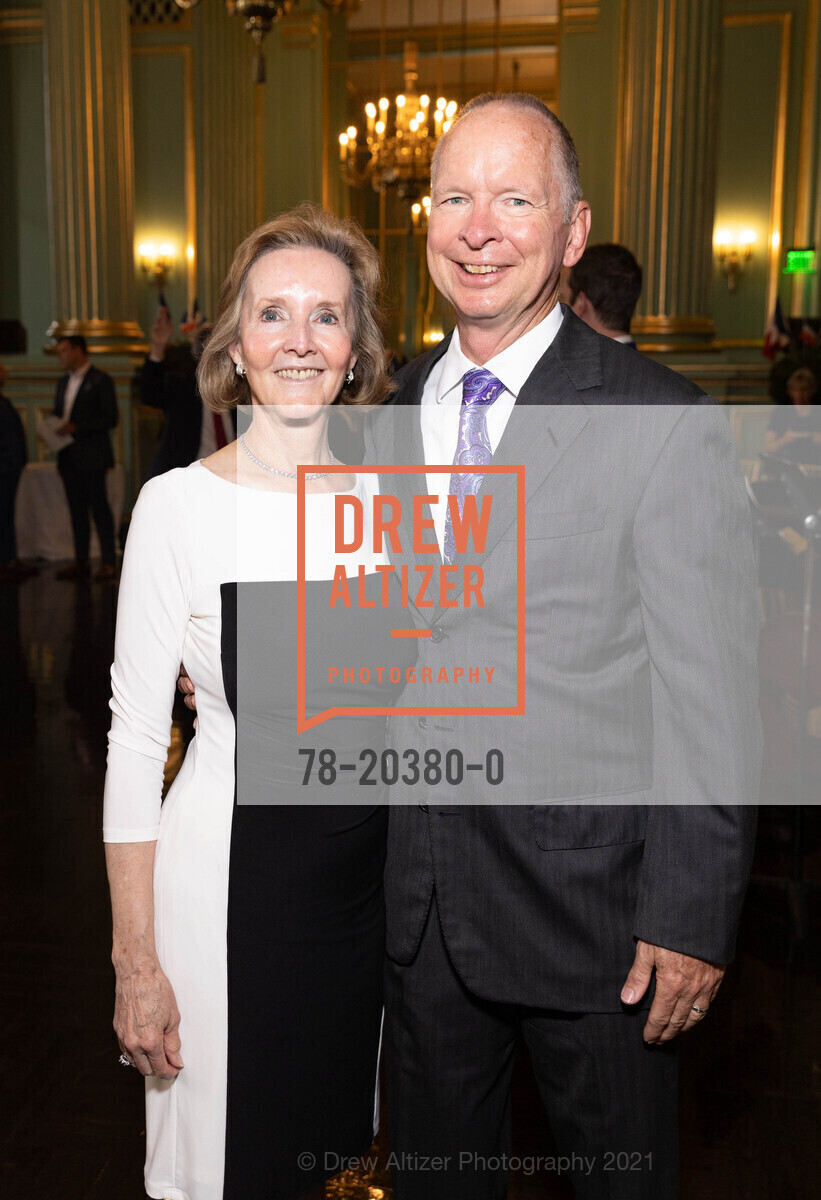 Ruthie Robbins, David Robbins, Tom Horn Receives the The French Legion of Honour, War Memorial Veterans Building, Green Room. 401 Van Ness Ave, July 19th, 2021, Photo #78-20380-0 Ruthie Robbins, David Robbins, Photo #78-20380-0