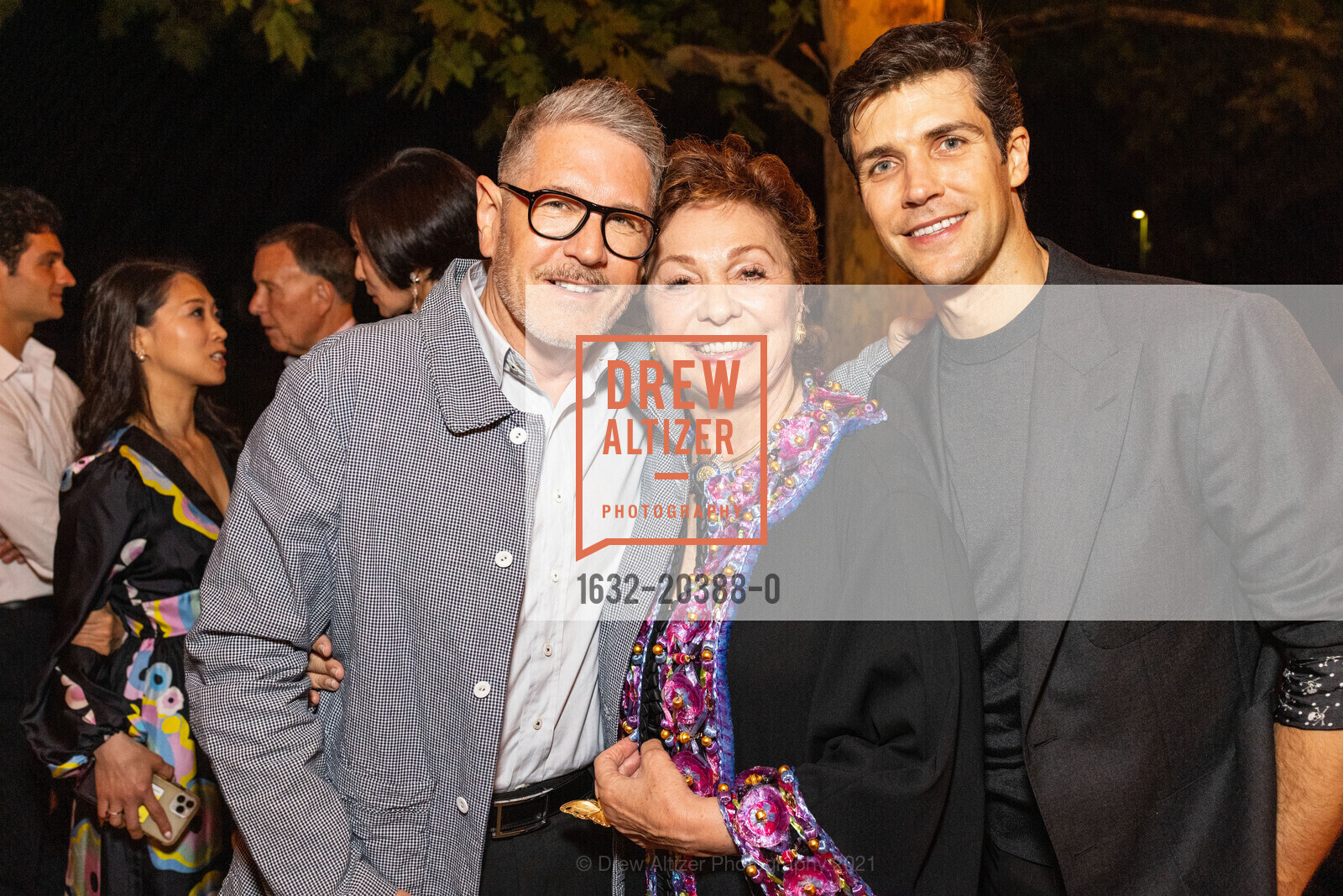 Steven Volpe, Maria Manetti Shrem, Roberto Bolle, Raymond Vineyards Patron Dinner - Festival Napa Valley 2021, Raymond Vineyards, 94574. 1584 St. Helena Hwy, July 23rd, 2021, Photo #1632-20388-0 Steven Volpe, Maria Manetti Shrem, Roberto Bolle, Photo #1632-20388-0