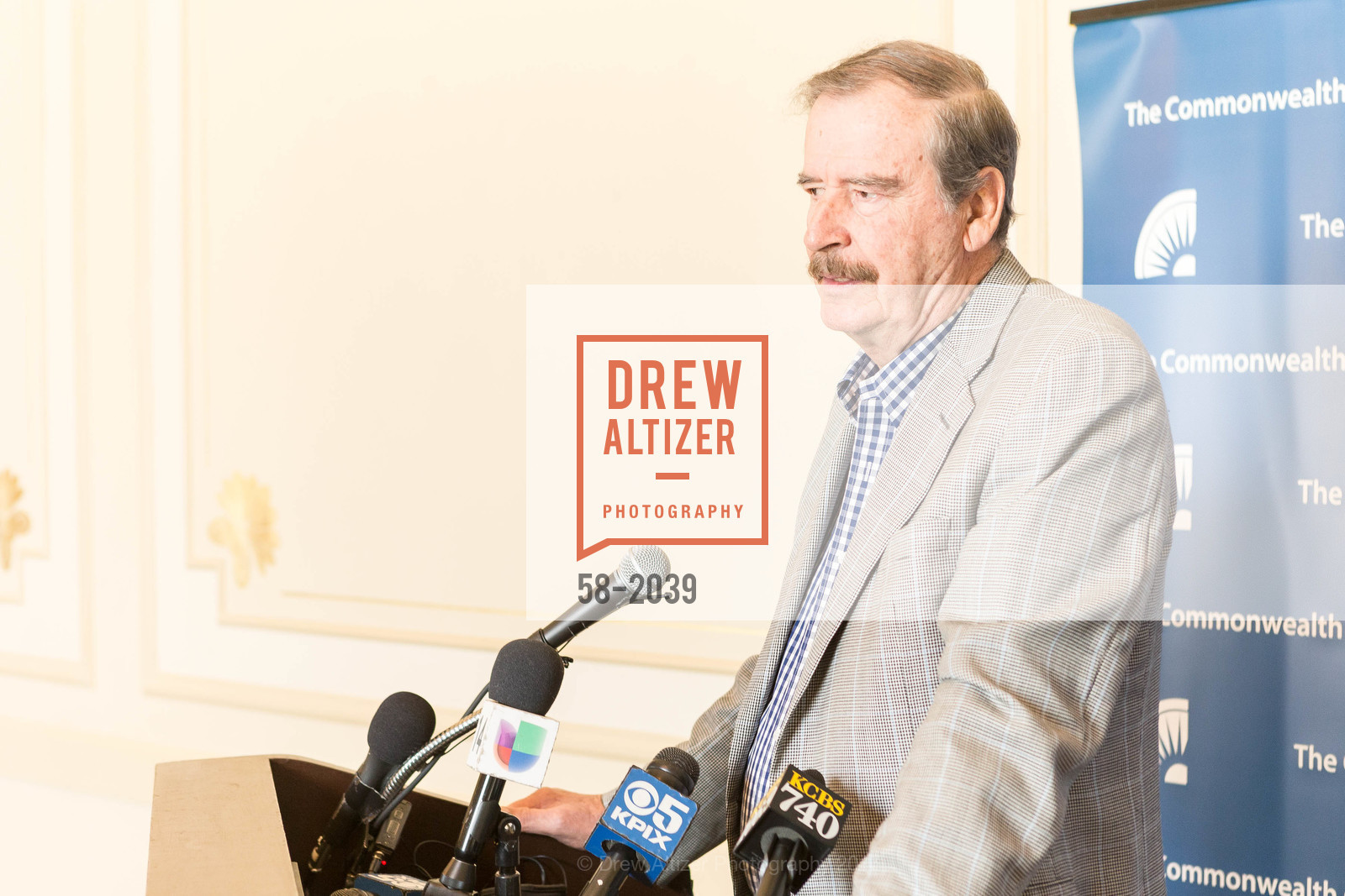 Vicente Fox, Photo #58-2039