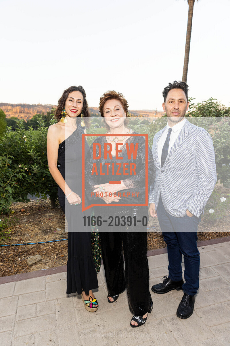 Eva Zanetti, Maria Manetti Shrem, Mauro Aprile Zanetti, Festival Napa Valley Closing Night Dinner at Greystone, CIA at Greystone. 2555 Main Street, July 24th, 2021, Photo #1166-20391-0 Eva Zanetti, Maria Manetti Shrem, Mauro Aprile Zanetti, Photo #1166-20391-0