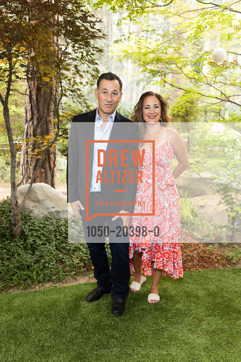 Guillermo Gonzales, Veronica Salinas, League to Save Lake Tahoe Cocktail Reception, Private Residence, Photo #1050-20398-0 Guillermo Gonzales, Veronica Salinas, Photo #1050-20398-0
