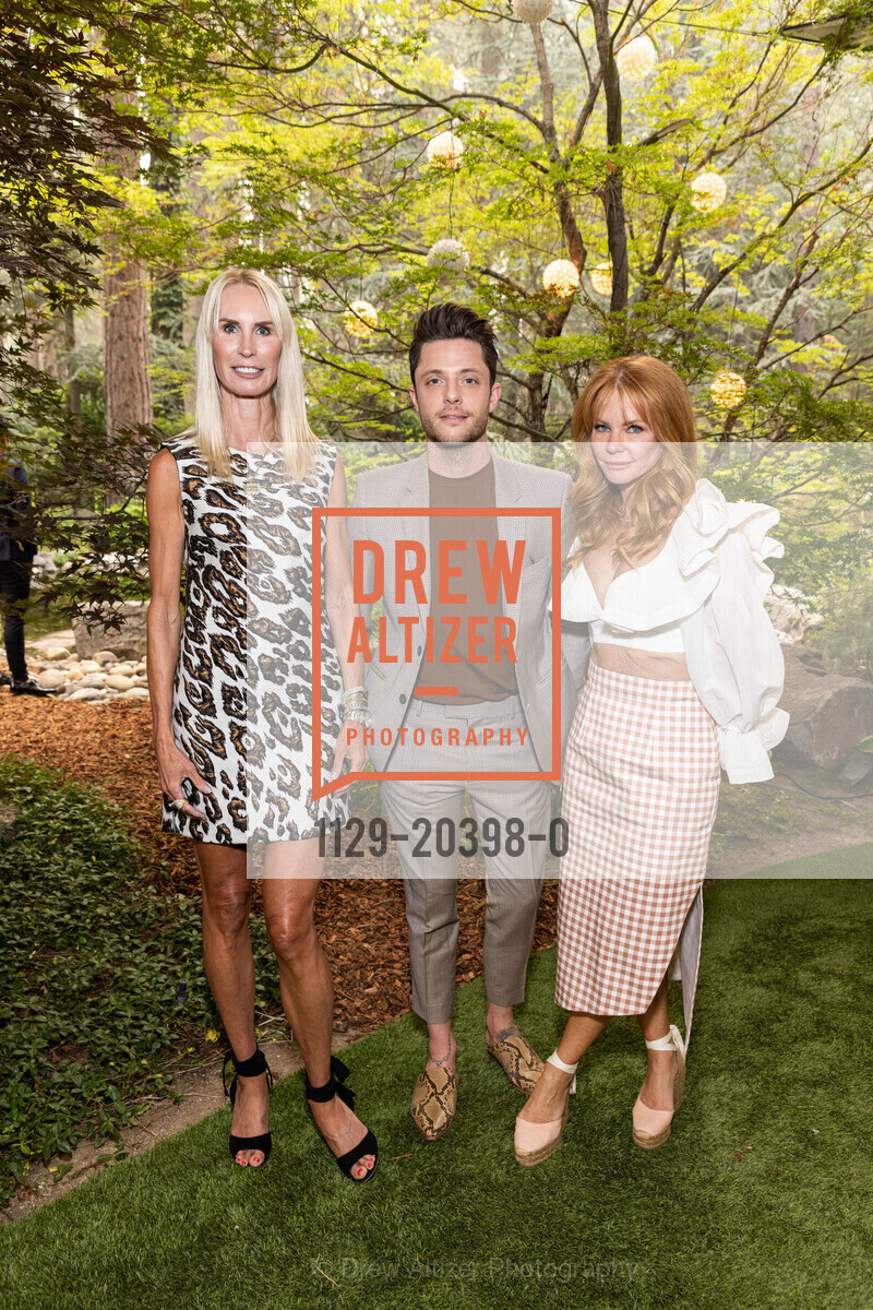Krista Giovara, Nick Dane, Cheryl Baxter, League to Save Lake Tahoe Cocktail Reception, Private Residence, Photo #1129-20398-0 Krista Giovara, Nick Dane, Cheryl Baxter, Photo #1129-20398-0