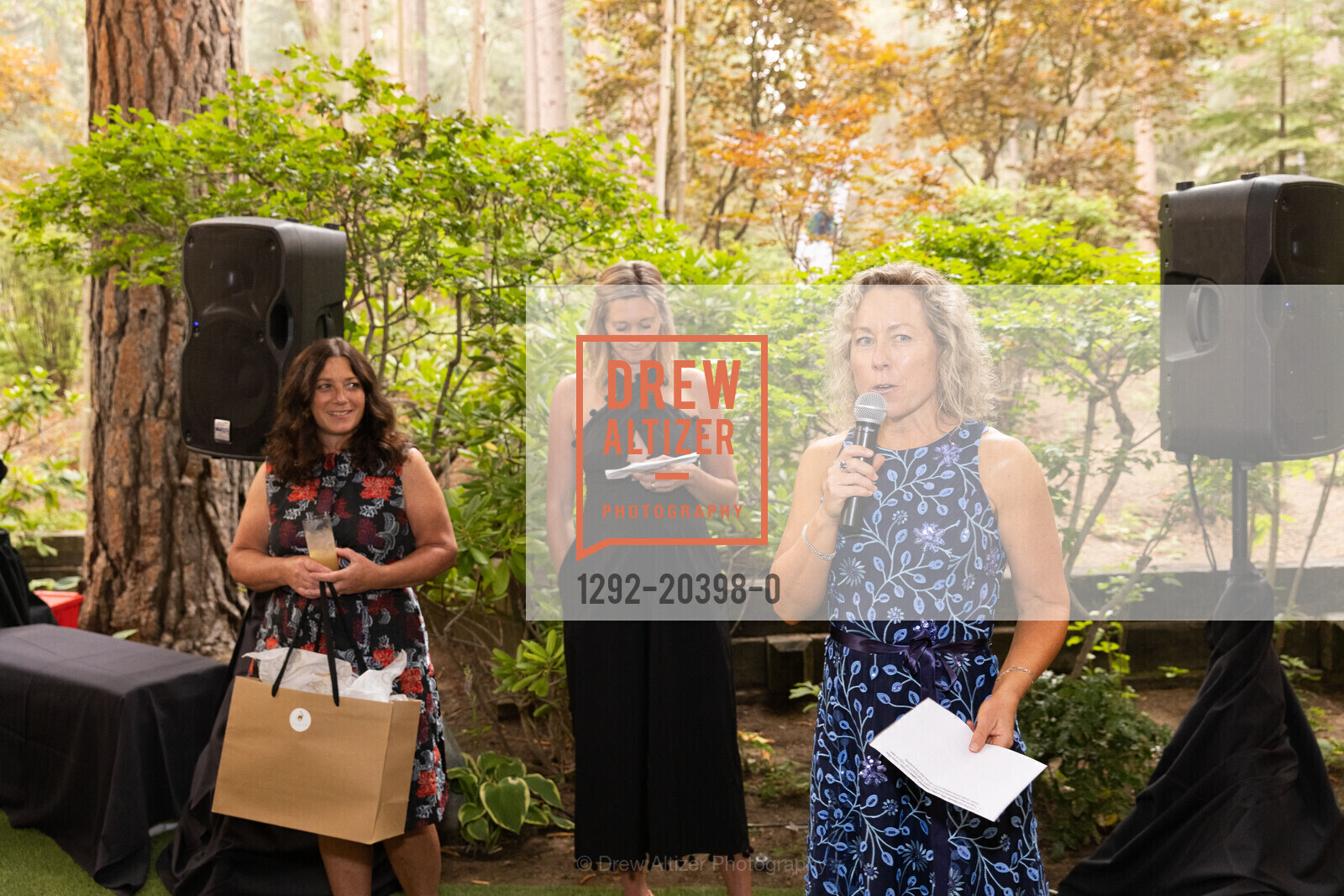 Kristin Keane, Darcie Goodman Collins, Kimberly Milligan, League to Save Lake Tahoe Cocktail Reception, Private Residence, Photo #1292-20398-0 Kristin Keane, Darcie Goodman Collins, Kimberly Milligan, Photo #1292-20398-0