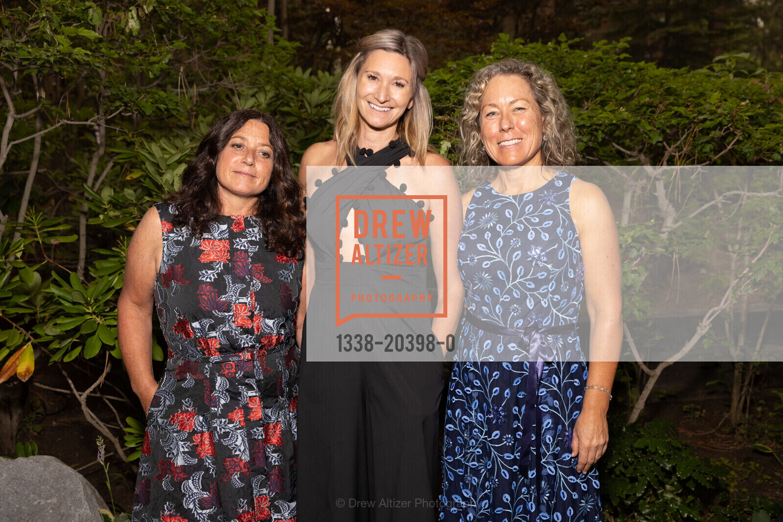 Kristin Keane, Darcie Goodman Collins, Kim Milligan, League to Save Lake Tahoe Cocktail Reception, Private Residence, Photo #1338-20398-0 Kristin Keane, Darcie Goodman Collins, Kim Milligan, Photo #1338-20398-0