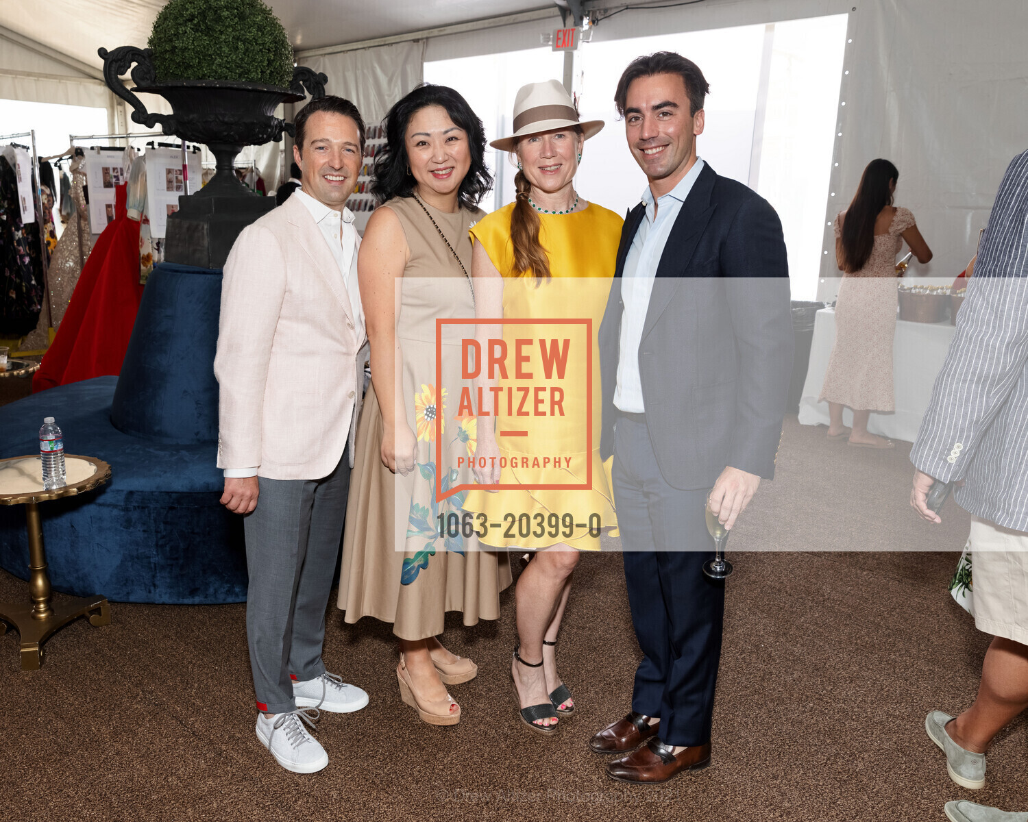 John Antonini, Anna Chung, Heather Preston, Fernando Garcia, Saks Fifth Avenue & Oscar de la Renta Fashion Show Benefiting the League to Save Lake Tahoe, Private Residence, August 7th, 2021, Photo #1063-20399-0 John Antonini, Anna Chung, Heather Preston, Fernando Garcia, Photo #1063-20399-0