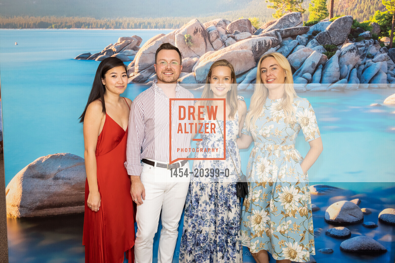 Gina Chang, Cory Muldowney, Elizabeth Mosley, Jeri Zink, Saks Fifth Avenue & Oscar de la Renta Fashion Show Benefiting the League to Save Lake Tahoe, Private Residence, August 7th, 2021, Photo #1454-20399-0 Gina Chang, Cory Muldowney, Elizabeth Mosley, Jeri Zink, Photo #1454-20399-0
