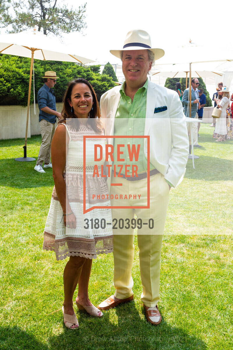 Amy Berry, Paul Felton, Saks Fifth Avenue & Oscar de la Renta Fashion Show Benefiting the League to Save Lake Tahoe, Private Residence, August 7th, 2021, Photo #3180-20399-0 Amy Berry, Paul Felton, Photo #3180-20399-0