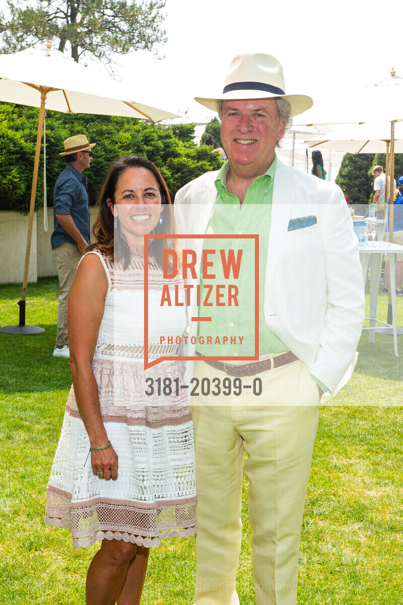 Amy Berry, Paul Felton, Saks Fifth Avenue & Oscar de la Renta Fashion Show Benefiting the League to Save Lake Tahoe, Private Residence, August 7th, 2021, Photo #3181-20399-0 Amy Berry, Paul Felton, Photo #3181-20399-0