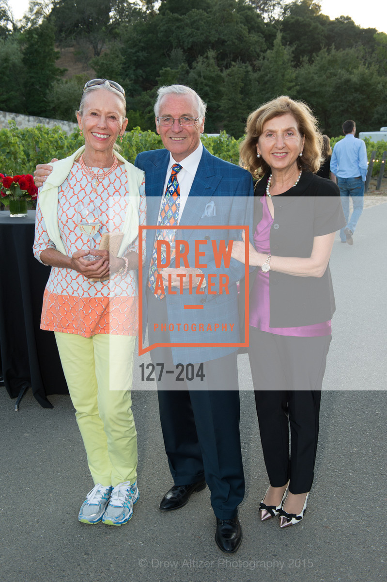 Nina Wemyss, Antonio Castellucci, Rita Castellucci, Gucci & Vogue Dinner, Quintessa. Quintessa, . 1601 Silverado Trail, July 25th, 2015, Photo #127-204 Nina Wemyss, Antonio Castellucci, Rita Castellucci, Photo #127-204