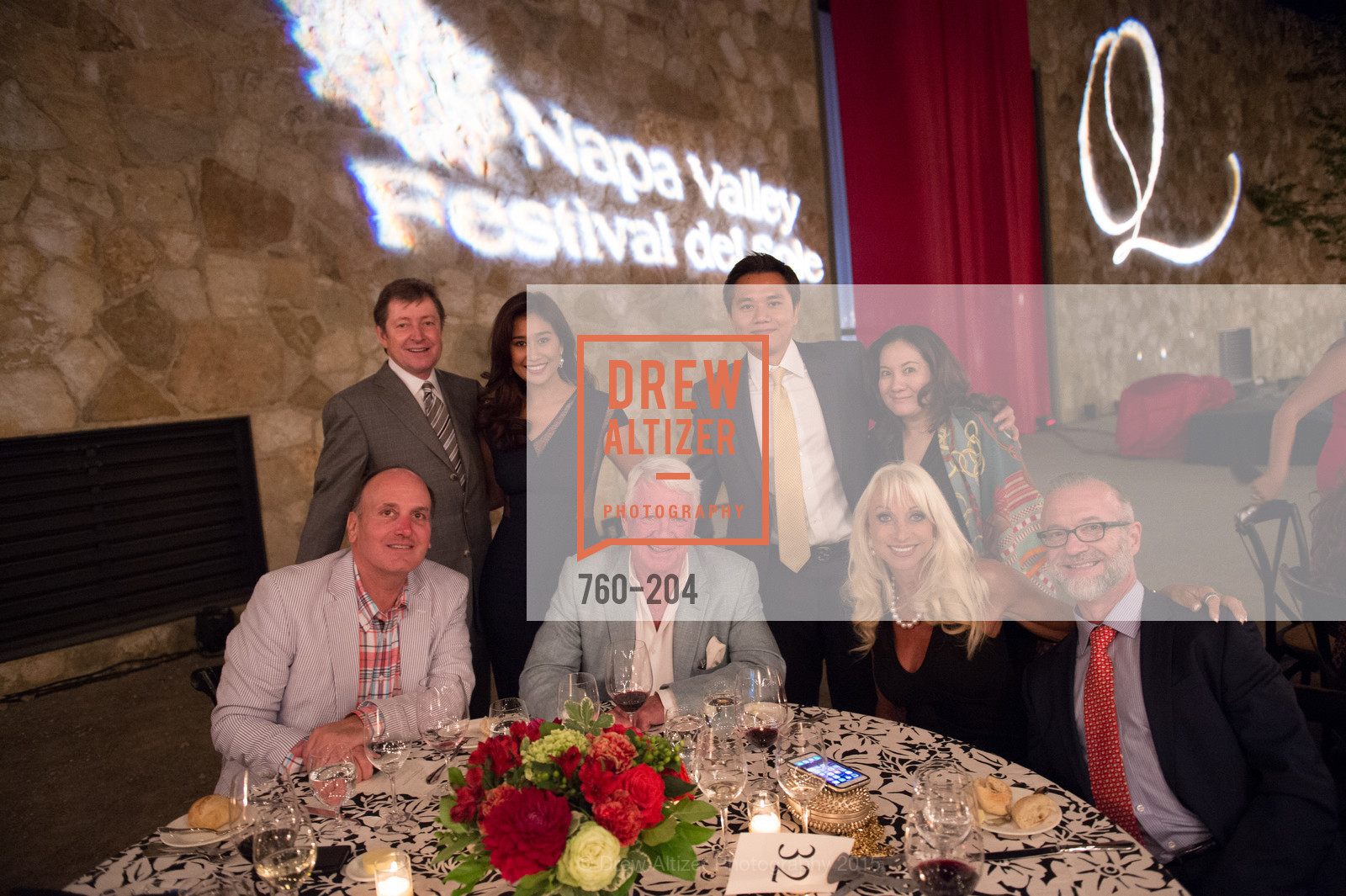 James Tyree, Nune Worraruji, Alton Irby, Daru Kawalkowski, Gucci & Vogue Dinner, Quintessa. Quintessa, . 1601 Silverado Trail, July 25th, 2015, Photo #760-204 James Tyree, Nune Worraruji, Alton Irby, Daru Kawalkowski, Photo #760-204