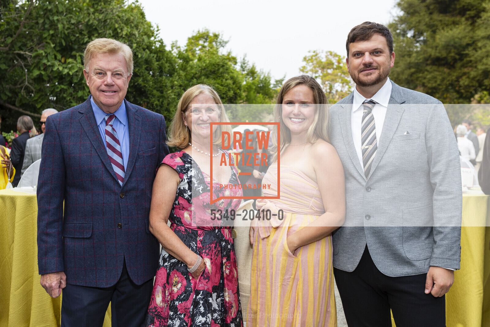Richard Moran, Carol Moran, Megan Moran, Alex McMullen, Filoli's Gala In The Garden 2021, Filoli's. 83 Cañada Rd, Photo #5349-20410-0 Richard Moran, Carol Moran, Megan Moran, Alex McMullen, Photo #5349-20410-0