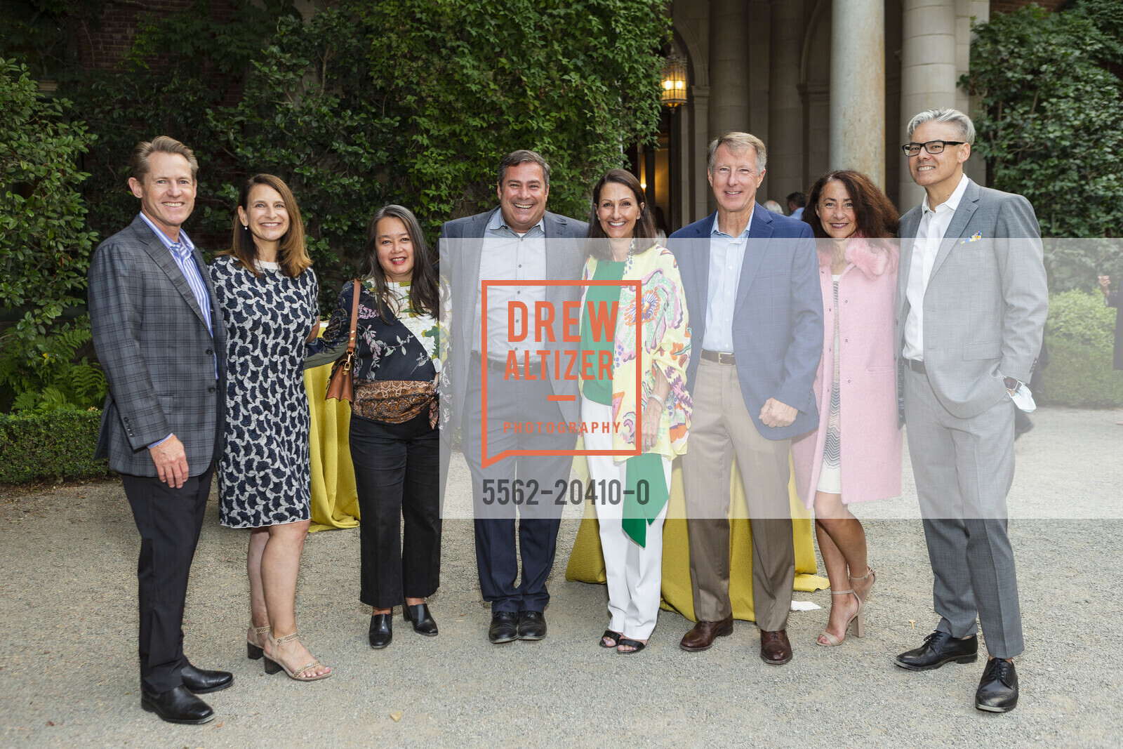 Brian Beswick, Jen Beswick, Rose Land, Greg Land, Elaine Breeze, Harry Breeze, Tom Kiely, Filoli's Gala In The Garden 2021, Filoli's. 83 Cañada Rd, Photo #5562-20410-0 Brian Beswick, Jen Beswick, Rose Land, Greg Land, Elaine Breeze, Harry Breeze, Tom Kiely, Photo #5562-20410-0