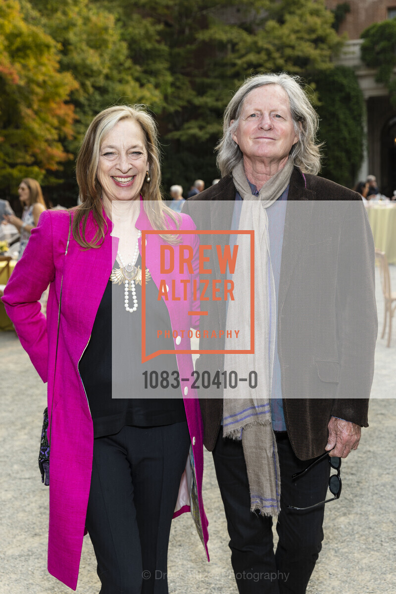 Ana Roth, David Shearer, Filoli's Gala In The Garden 2021, Filoli's. 83 Cañada Rd, Photo #1083-20410-0 Ana Roth, David Shearer, Photo #1083-20410-0