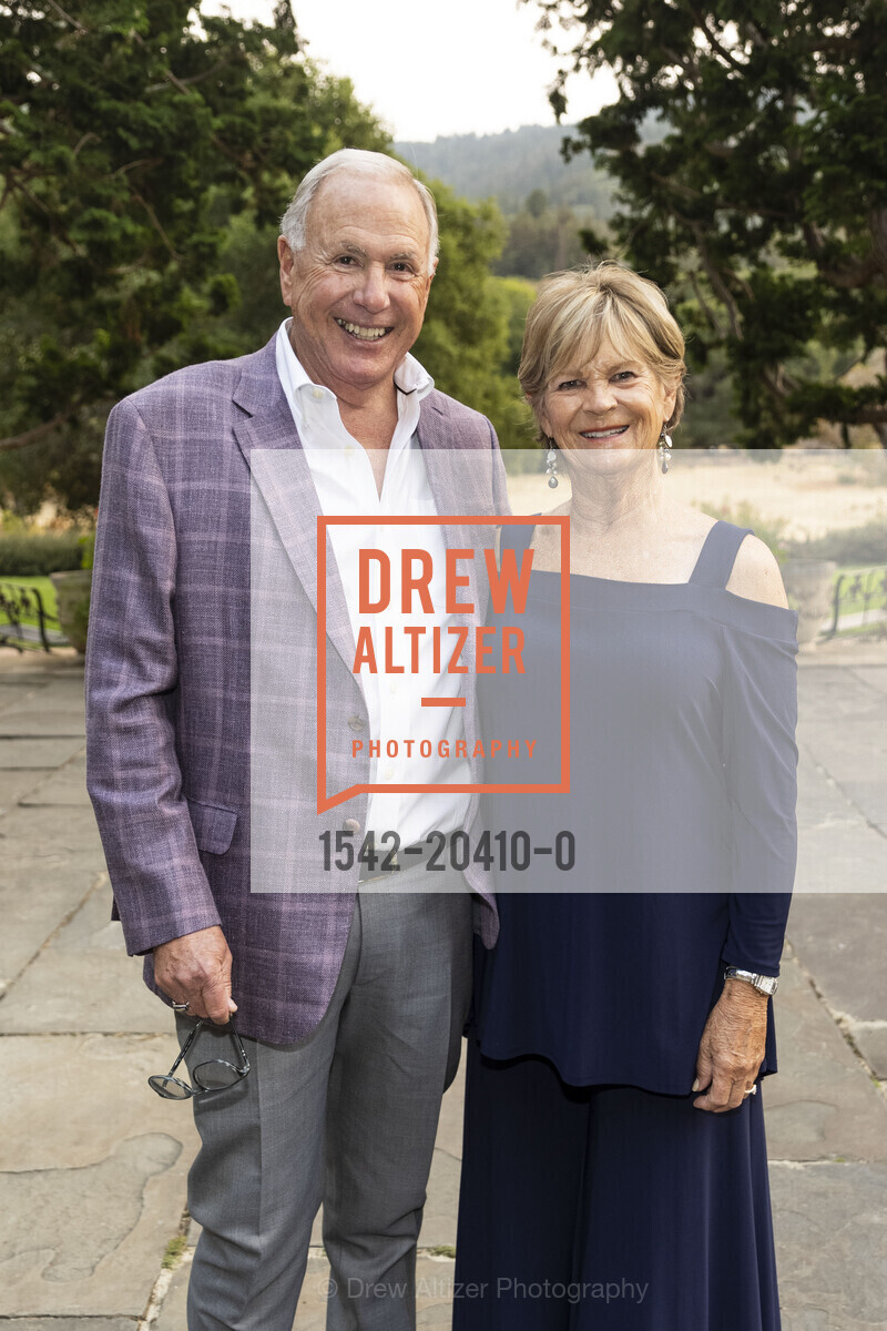 David Wollenberg, Linda Sanchez, Filoli's Gala In The Garden 2021, Filoli's. 83 Cañada Rd, Photo #1542-20410-0 David Wollenberg, Linda Sanchez, Photo #1542-20410-0