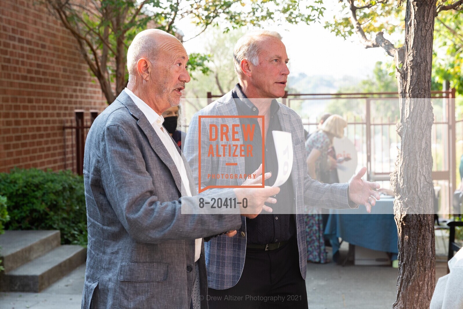 Homi Vazifdar, Robert Stiles, WildCare's Gala 2021, Osher Marin Jewish Community Center. 200 N San Pedro Rd, August 21st, 2021, Photo #8-20411-0 Homi Vazifdar, Robert Stiles, Photo #8-20411-0