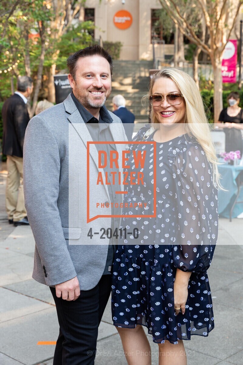 Sean McQuaid, Alex Piazza, WildCare's Gala 2021, Osher Marin Jewish Community Center. 200 N San Pedro Rd, August 21st, 2021, Photo #4-20411-0 Sean McQuaid, Alex Piazza, Photo #4-20411-0