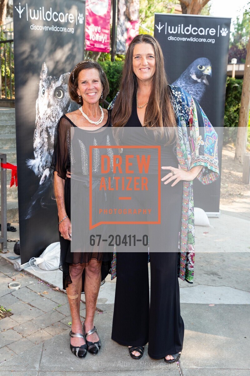 Rhonda Gutenberg, Nene Burns, WildCare's Gala 2021, Osher Marin Jewish Community Center. 200 N San Pedro Rd, August 21st, 2021, Photo #67-20411-0 Rhonda Gutenberg, Nene Burns, Photo #67-20411-0