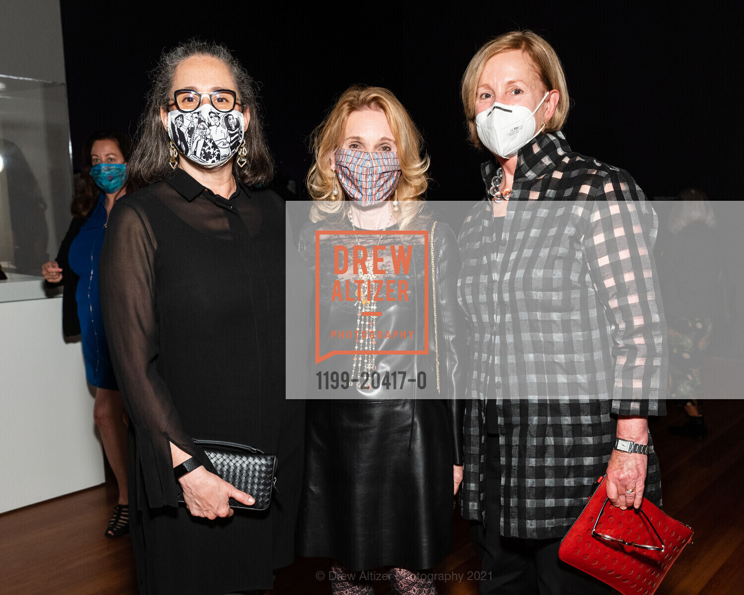 Susan Fisher Sterling, Lorna Meyer Calas, Nancy Noakes, FAMSF Hosts Donor Opening Preview: Judy Chicago, de Young Museum. 50 Hagiwara Tea Garden Dr, August 26th, 2021, Photo #1199-20417-0 Susan Fisher Sterling, Lorna Meyer Calas, Nancy Noakes, Photo #1199-20417-0