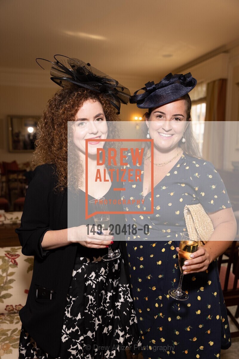 Ashley Voss, Laura Quazzo, Photo #149-20418-0