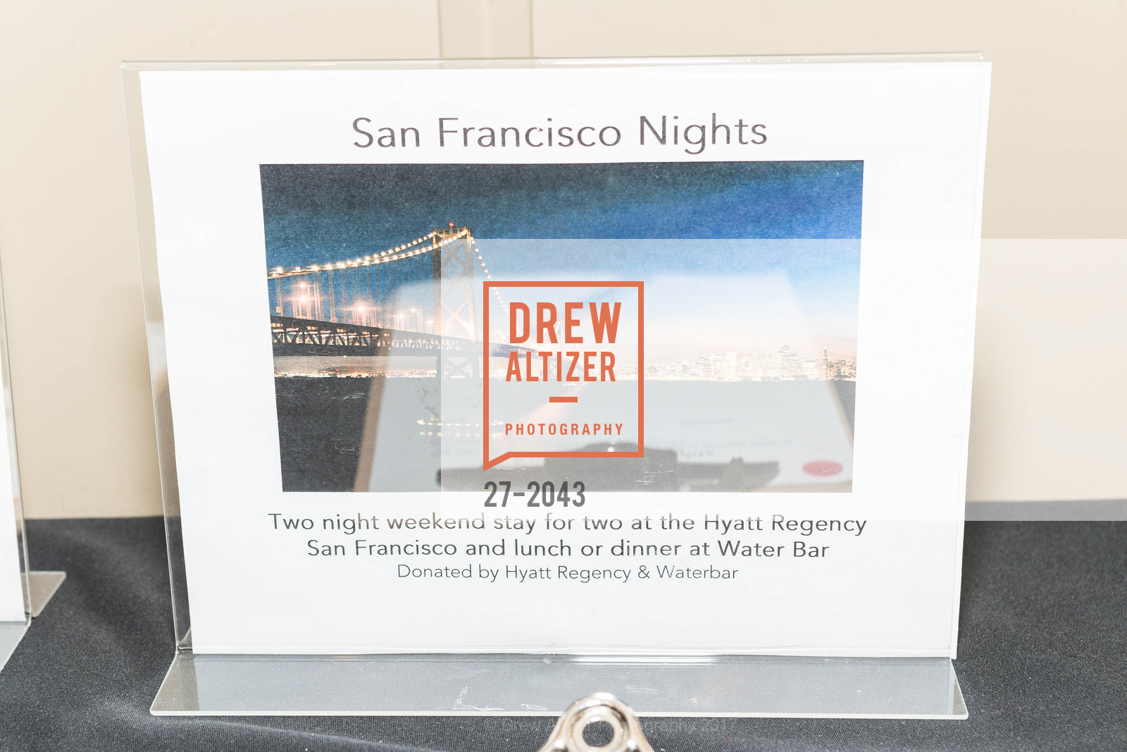 Atmosphere, St. Anthony's 40th Annual Penny Pitch 2017, Momo's. 760 2nd St. San Francisco , California 94107, April 21st, 2017, Photo #27-2043 Atmosphere, Photo #27-2043