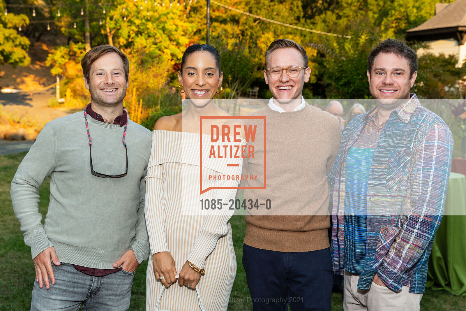 Ben Beisswenger, Zachary Hyatt, Marin Art and Garden Center's 2021 Harvest Dinner, Marin Art and Garden Center. 30 Sir Francis Drake Blvd, September 17th, 2021, Photo #1085-20434-0 Ben Beisswenger, Zachary Hyatt, Photo #1085-20434-0