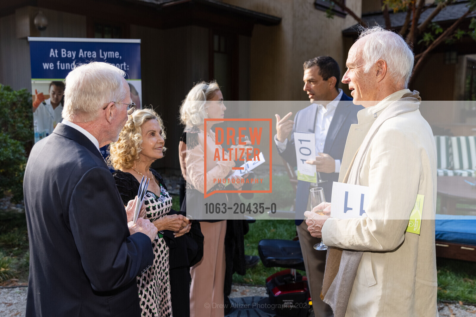 Bob Strickland, Gail Strickland, Eileen Morgenthaler, Scott Maslin, Gary Morgenthaler, LymeAid Benefiting The Bay Area Lyme Foundation, Private Residence, September 18th, 2021, Photo #1063-20435-0 Bob Strickland, Gail Strickland, Eileen Morgenthaler, Scott Maslin, Gary Morgenthaler, Photo #1063-20435-0
