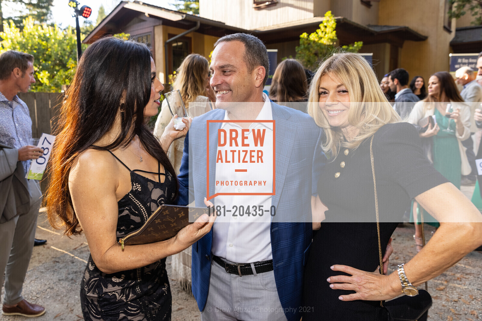 Beth Bujarski, Rob Bujarski, Dori Scarano, LymeAid Benefiting The Bay Area Lyme Foundation, Private Residence, September 18th, 2021, Photo #1181-20435-0 Beth Bujarski, Rob Bujarski, Dori Scarano, Photo #1181-20435-0