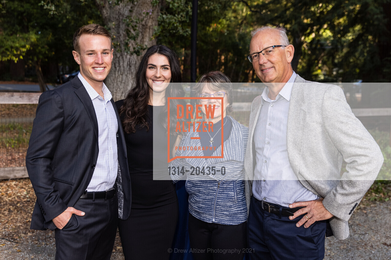 Ben Wiederholt, Cole Alves, Katie Wiederholt, Jeff Wiederholt, LymeAid Benefiting The Bay Area Lyme Foundation, Private Residence, September 18th, 2021, Photo #1314-20435-0 Ben Wiederholt, Cole Alves, Katie Wiederholt, Jeff Wiederholt, Photo #1314-20435-0