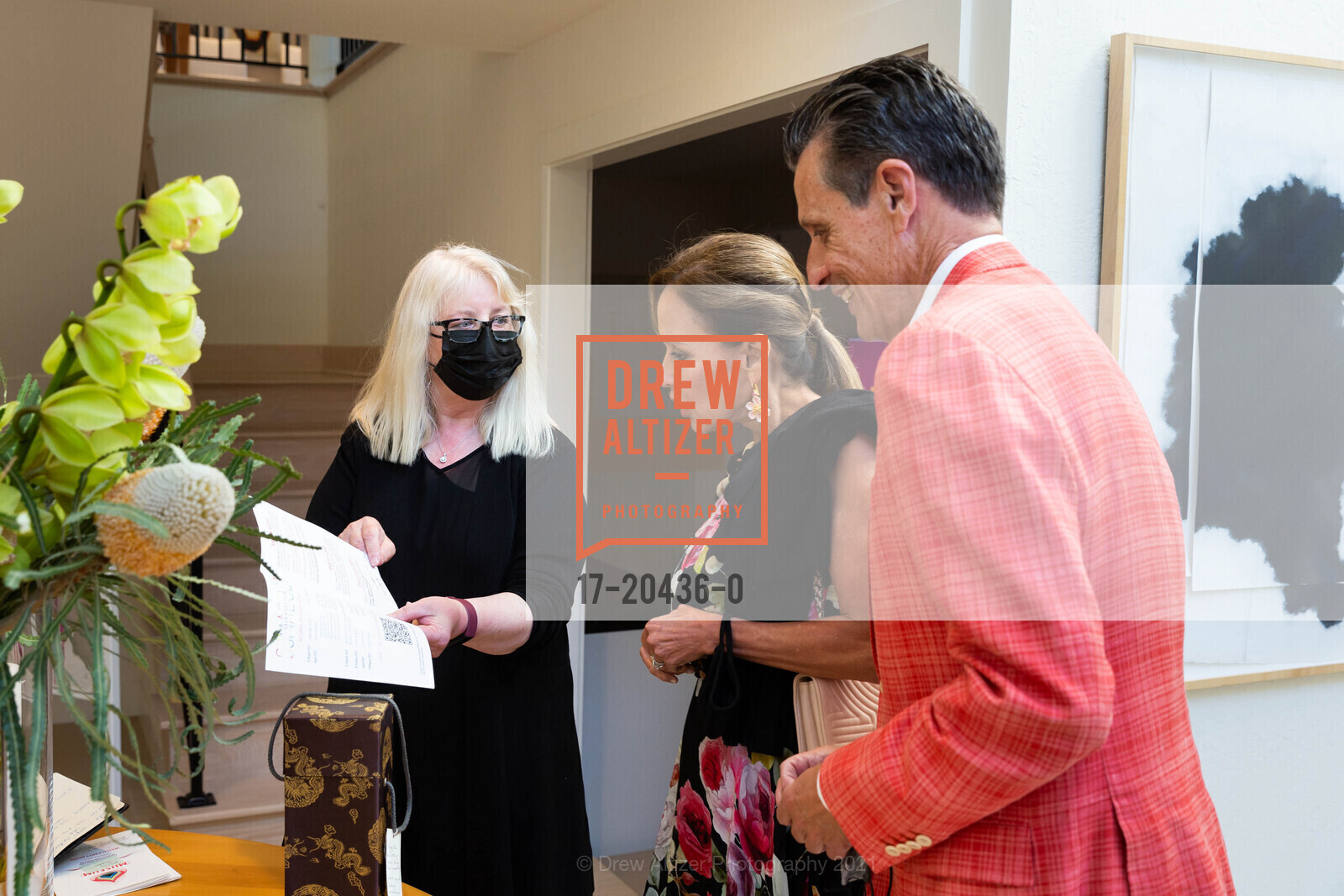 Kathleen Backus, Roxanne Fleming, David Soward, San Jose Museum of Art Gala Watch Parties 2021!, Private Residence, September 18th, 2021, Photo #17-20436-0 Kathleen Backus, Roxanne Fleming, David Soward, Photo #17-20436-0