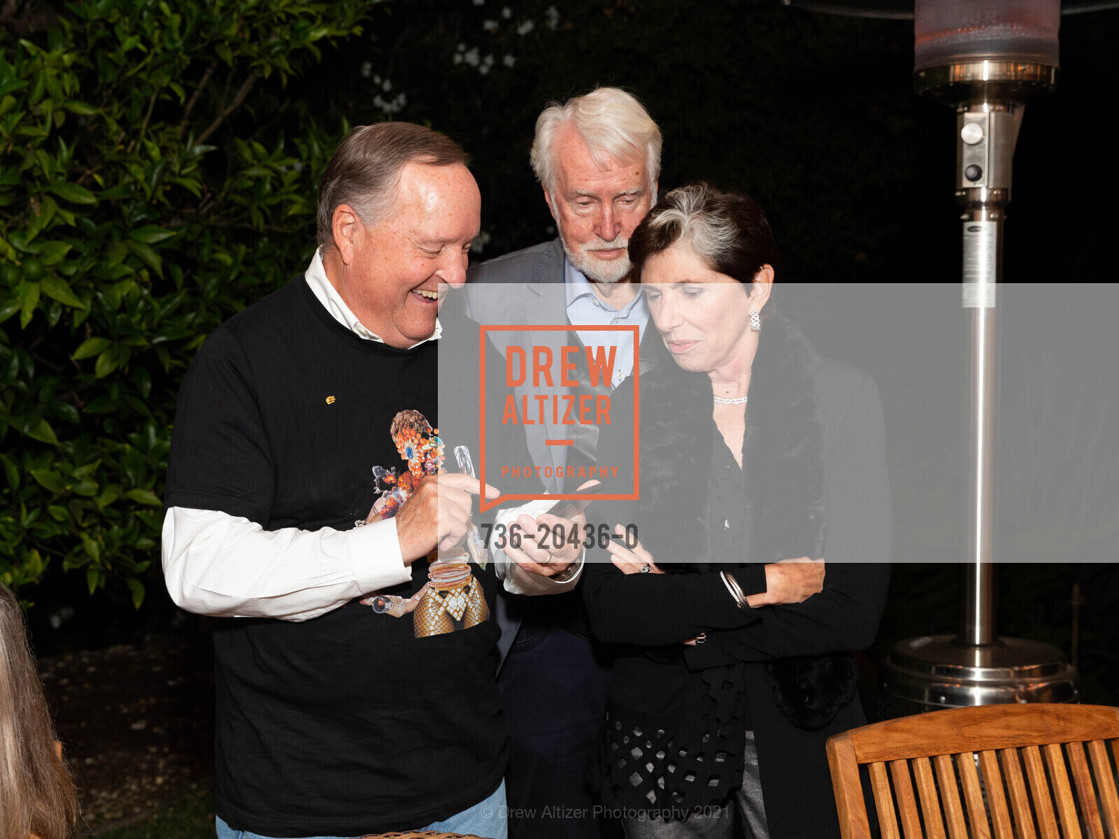 Bill Faulkner, Walt Wood, Gayla Wood, San Jose Museum of Art Gala Watch Parties 2021!, Private Residence, September 18th, 2021, Photo #736-20436-0 Bill Faulkner, Walt Wood, Gayla Wood, Photo #736-20436-0