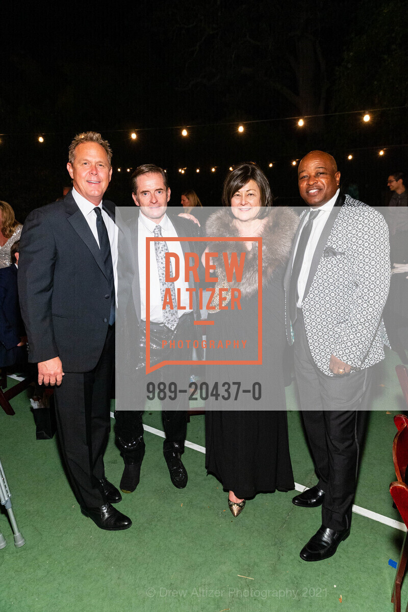 T.j. Truitt, Chris Dolan, Mary Denton, Otis Bruce, Side by Side's REACH FOR THE STARS Gala, 1 Locust Ct. 1 Locust Ave, San Rafael, CA 94901 US, September 19th, 2021, Photo #989-20437-0 T.j. Truitt, Chris Dolan, Mary Denton, Otis Bruce, Photo #989-20437-0