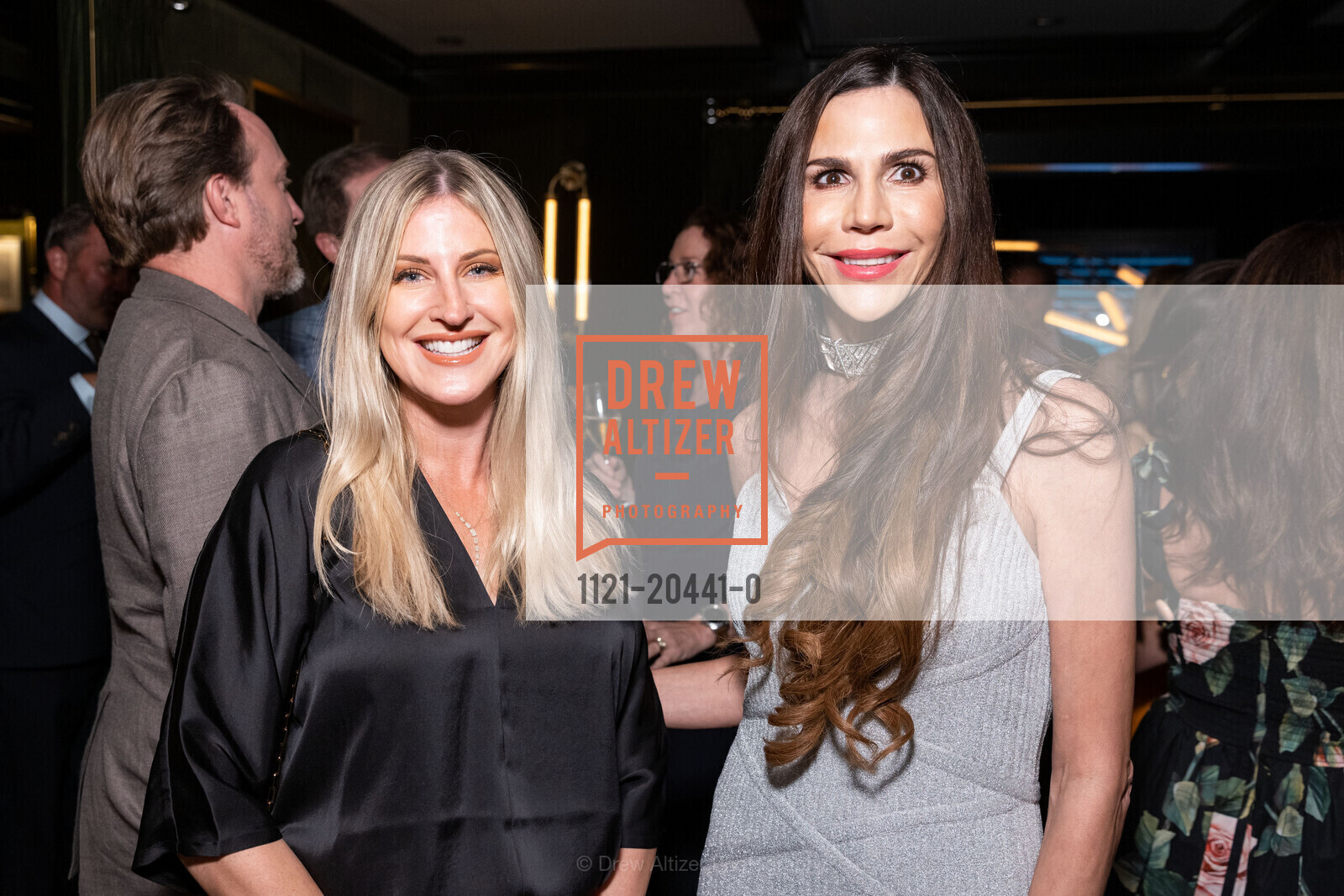 Elise Hurley, Nicole Lacob, Selby's Hosts Champagne & Caviar, Selby's. 3001 El Camino Real, Photo #1121-20441-0 Elise Hurley, Nicole Lacob, Photo #1121-20441-0