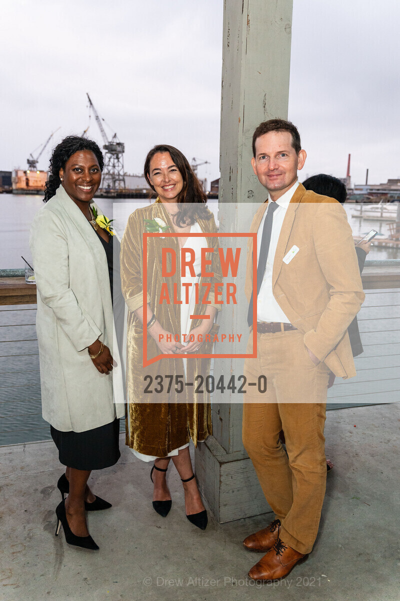 Latifah Baxter, Lee Anne Weldon, Philip Winn, Party For The Parks, Mission Rock Resort. 817 Terry A Francois Blvd, September 25th, 2021, Photo #2375-20442-0 Latifah Baxter, Lee Anne Weldon, Philip Winn, Photo #2375-20442-0