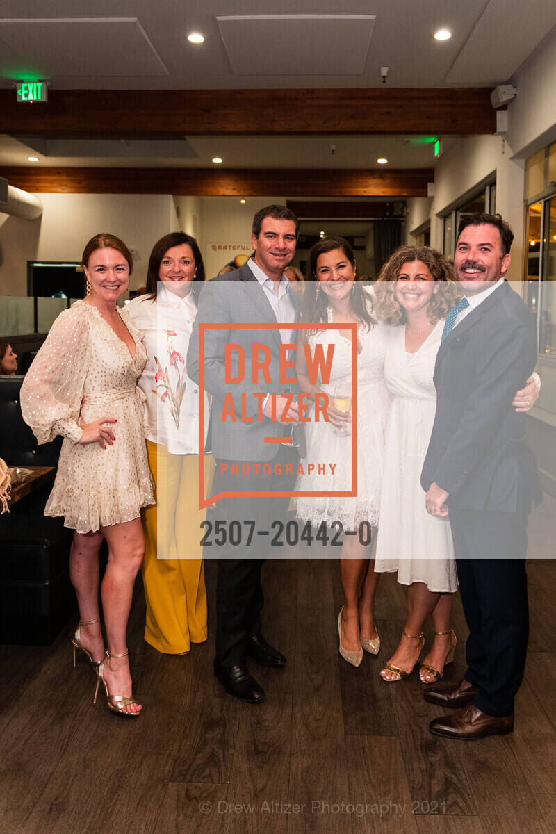 Alexandra Mallegni, Caroline Ring, Emily Dunn, Party For The Parks, Mission Rock Resort. 817 Terry A Francois Blvd, September 25th, 2021, Photo #2507-20442-0 Alexandra Mallegni, Caroline Ring, Emily Dunn, Photo #2507-20442-0