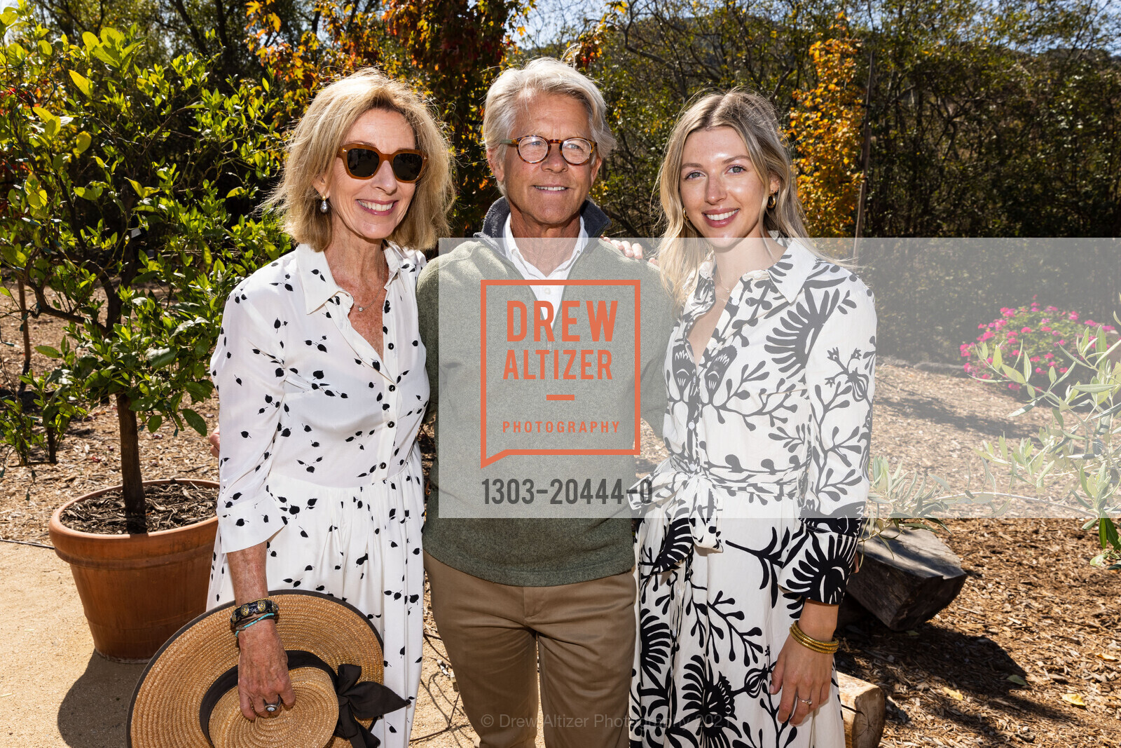 Terry Gamble Boyer, Peter Boyer, Anna Boyer, ODC's Fall For Art at McEvoy Ranch, McEvoy Ranch. 5935 Red Hill Rd, September 26th, 2021, Photo #1303-20444-0 Terry Gamble Boyer, Peter Boyer, Anna Boyer, Photo #1303-20444-0