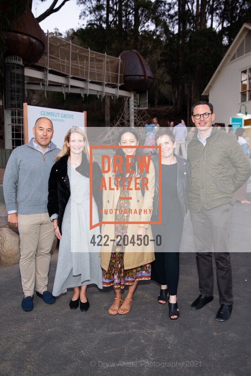 Mark Karvosky, Nicole Elliott-Karvosky, Emily McKinnon, Kelly McKinley, Michael McKinnon, Bay Area Discovery Museum BOLD Leadership Donor Preview Party, Bay Area Discovery Museum. 557 McReynolds Rd, September 30th, 2021, Photo #422-20450-0 Mark Karvosky, Nicole Elliott-Karvosky, Emily McKinnon, Kelly McKinley, Michael McKinnon, Photo #422-20450-0