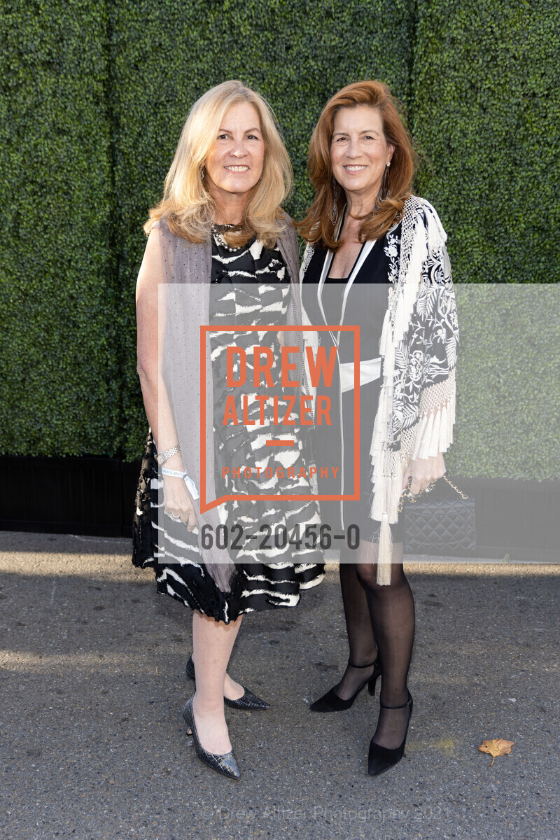 Jacqui Erdman, Jean Larette, Photo #602-20456-0