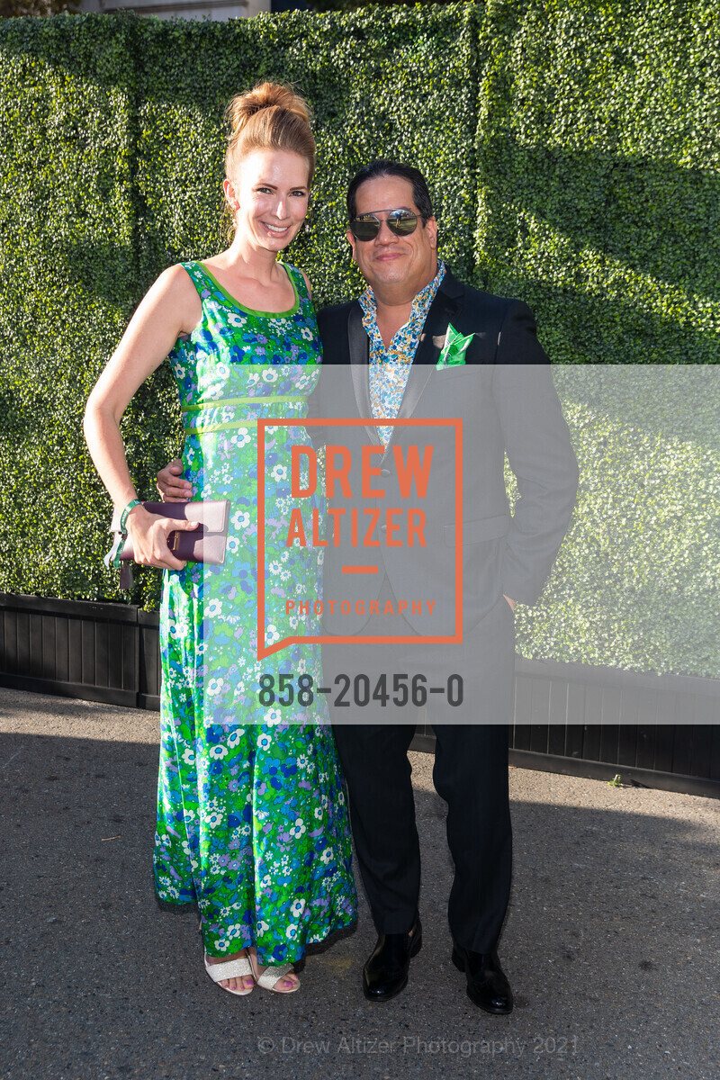 Alyssa Glanzman, RJ Poblete, SF Symphony Re-Opening Night Gala, Louise M. Davies Symphony Hall. 201 Van Ness Ave, October 1st, 2021, Photo #858-20456-0 Alyssa Glanzman, RJ Poblete, Photo #858-20456-0