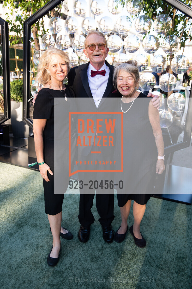 Mary Campbell, Ken Bartlett, Peggy Campbell, SF Symphony Re-Opening Night Gala, Louise M. Davies Symphony Hall. 201 Van Ness Ave, October 1st, 2021, Photo #923-20456-0 Mary Campbell, Ken Bartlett, Peggy Campbell, Photo #923-20456-0