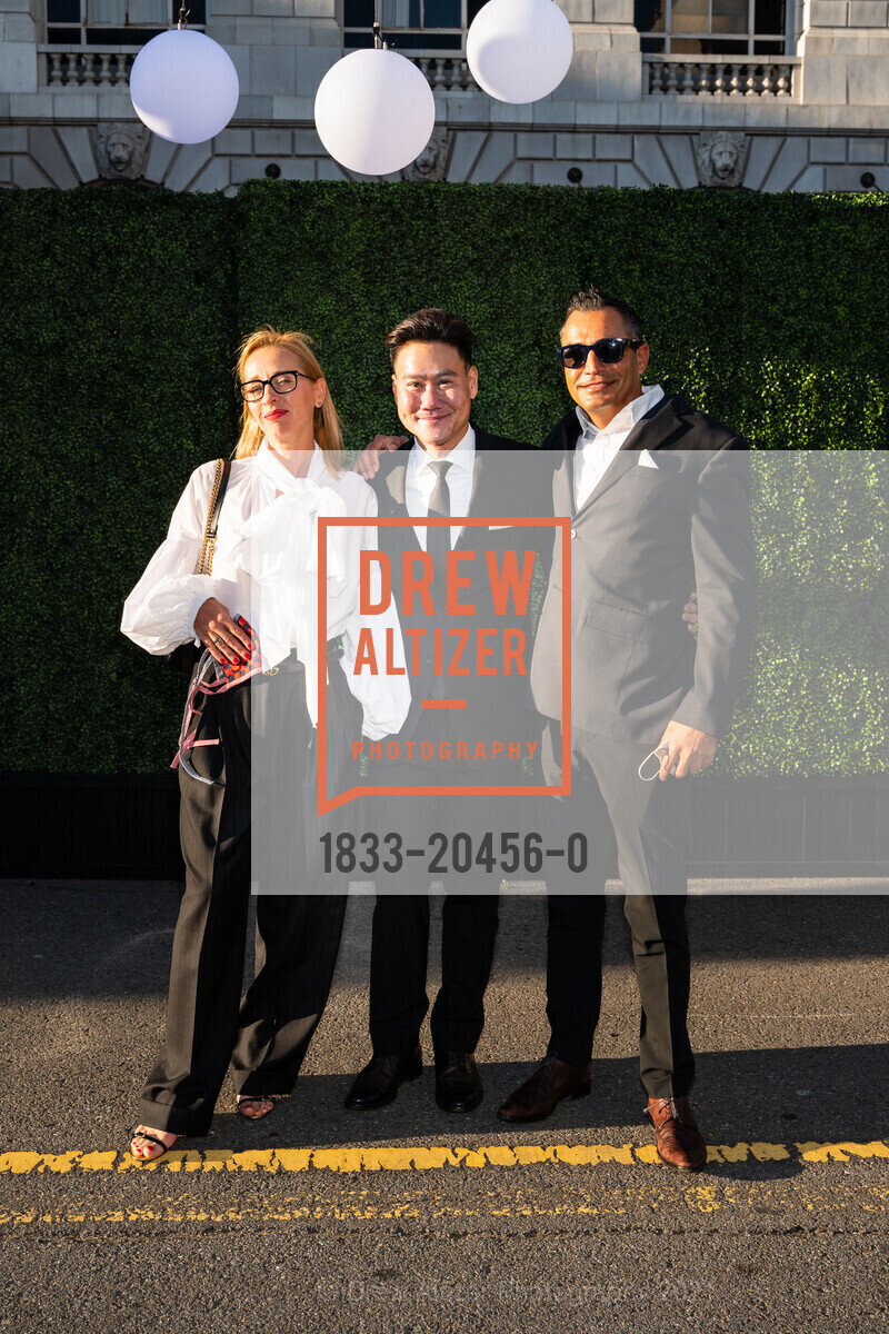 Mina Kalra, Jerry Chen, Ruben Kalra, SF Symphony Re-Opening Night Gala, Louise M. Davies Symphony Hall. 201 Van Ness Ave, October 1st, 2021, Photo #1833-20456-0 Mina Kalra, Jerry Chen, Ruben Kalra, Photo #1833-20456-0