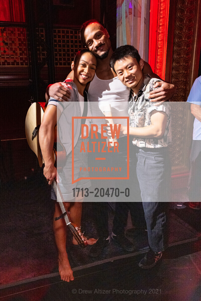 Isabella Diaz, Melvin Diggs, Enmeng Song, "Dear San Francisco" Opening Night at Club Fugazi, Club Fugazi. 678 Green Street, October 12th, 2021, Photo #1713-20470-0 Isabella Diaz, Melvin Diggs, Enmeng Song, Photo #1713-20470-0